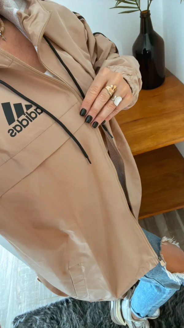 Campera Adidas Jacket 3 Stripes Rompeviento color beige