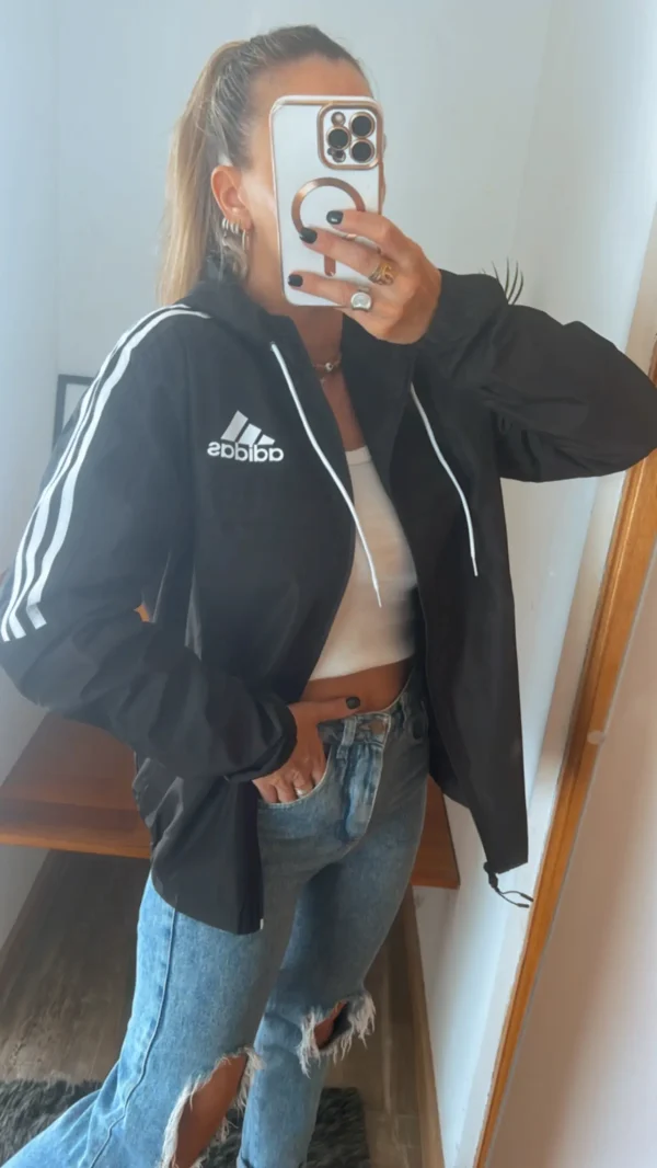 Campera Adidas Jacket 3 Stripes Rompeviento color negra