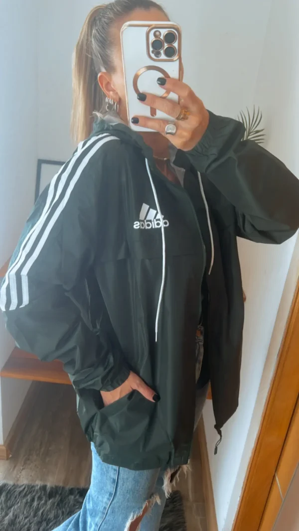 Campera Adidas Jacket 3 Stripes Rompeviento color verde oscuro