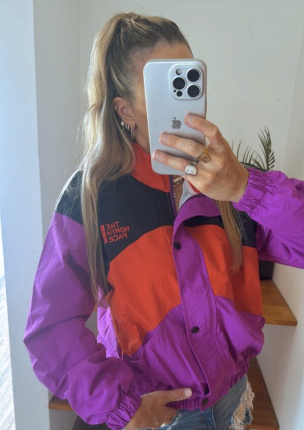 Campera THE NORTH FACE Retro Corta Rompeviento - Imagen 3