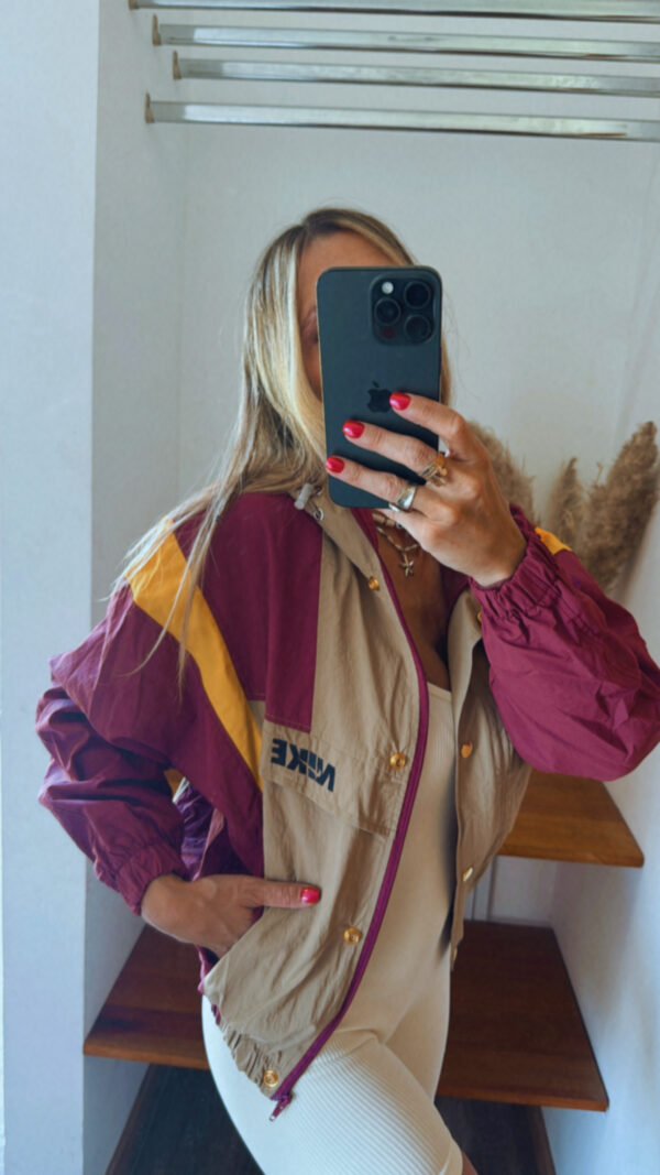 Campera NIKE Rompeviento Retro Corta - Imagen 11