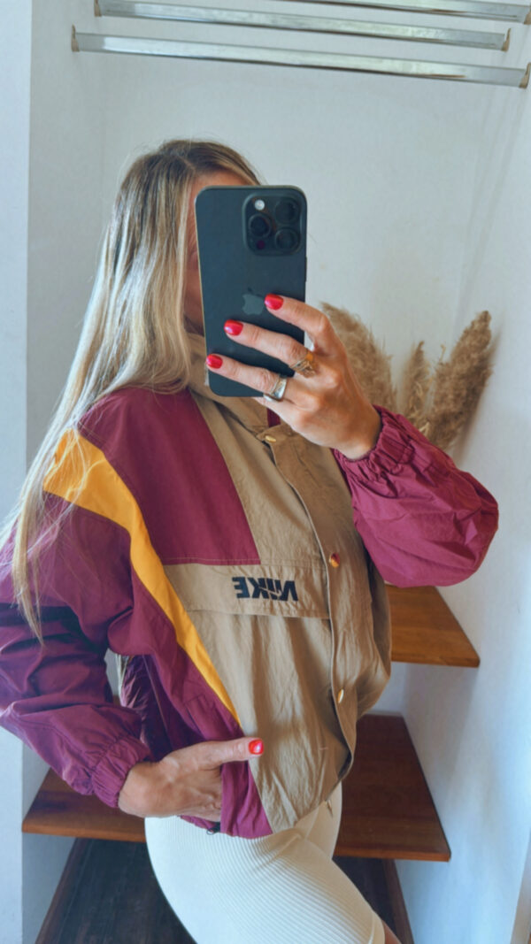 Campera NIKE Rompeviento Retro Corta - Imagen 14