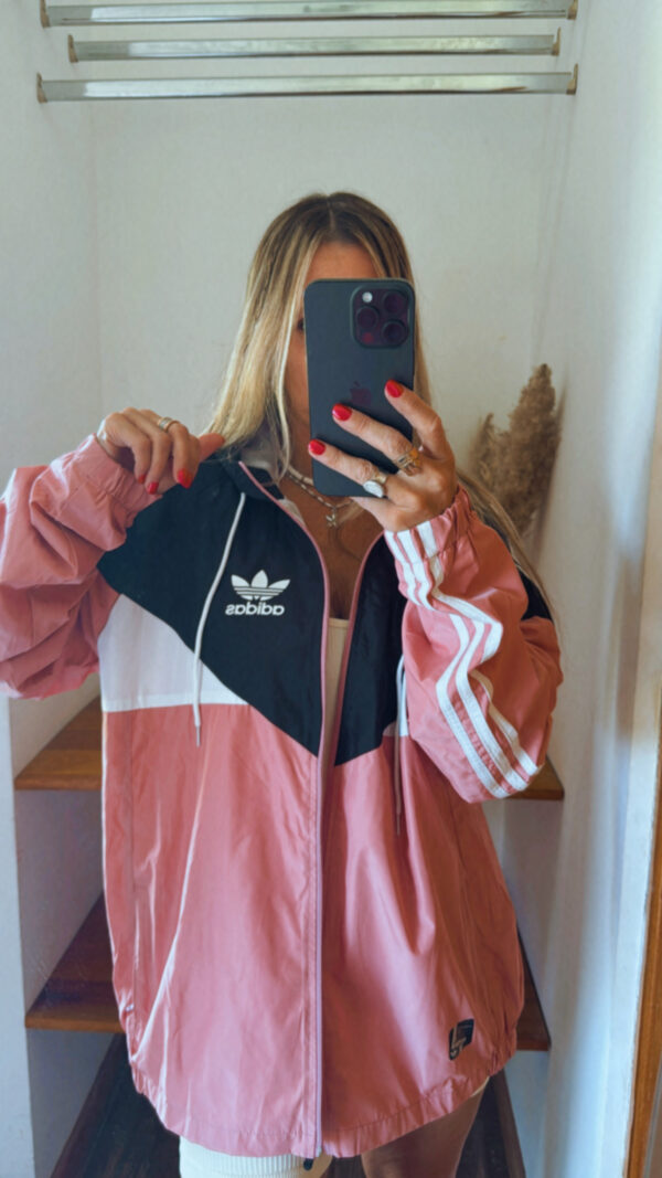 Campera ADIDAS impermeable Vintage 3 Tiras - Imagen 3