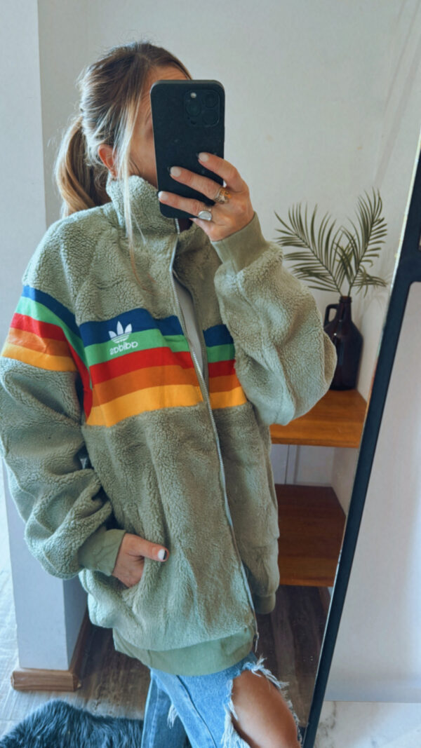 Campera ADIDAS Originals Corderito Multicolor - Imagen 14