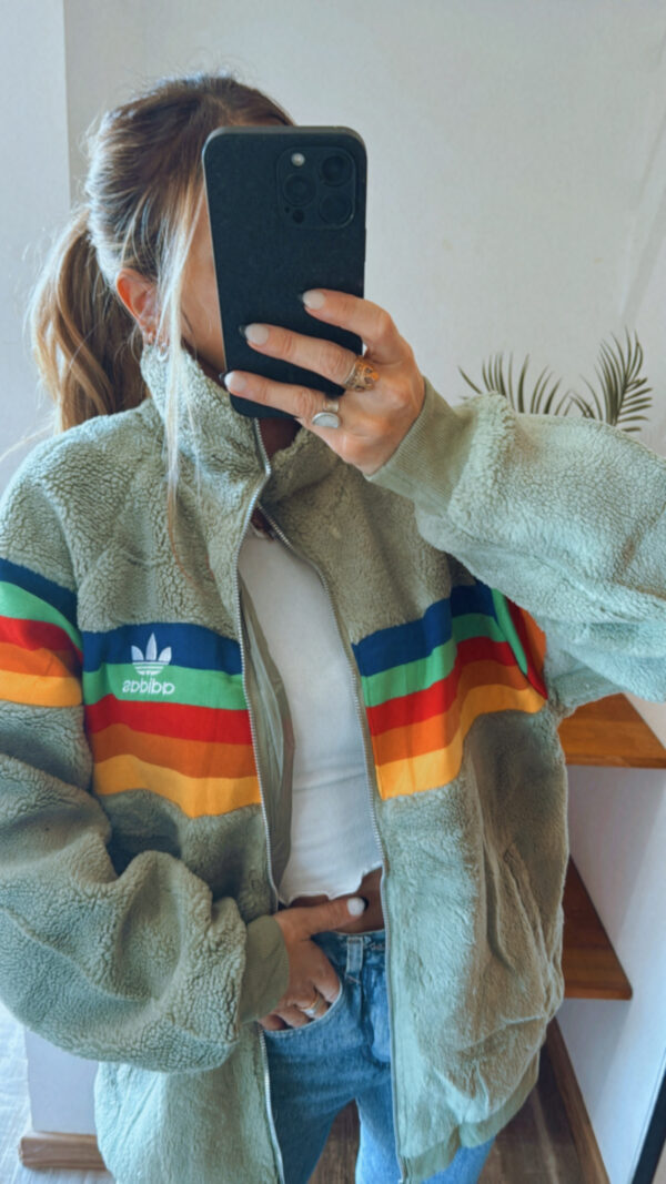 Campera ADIDAS Originals Corderito Multicolor - Imagen 13