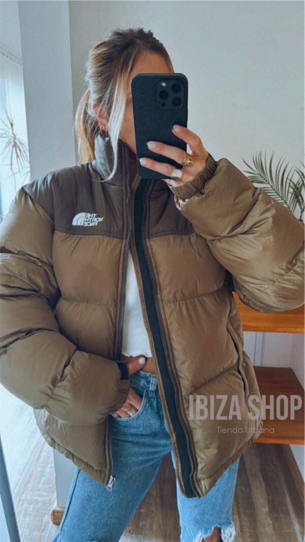 Campera THE NORTH FACE Retro Nuptse - Imagen 21