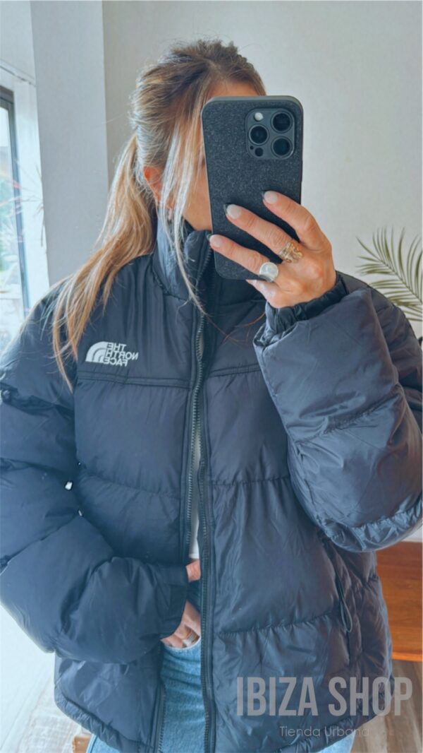 Campera THE NORTH FACE Retro Nuptse - Imagen 17