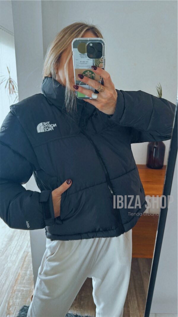 THE NORTH FACE Woman’s Nuptse Short Jacket - Imagen 2