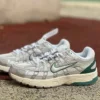 Grey/Green