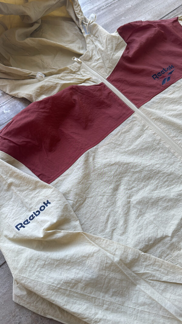 Campera Rompeviento REEBOK - Imagen 17