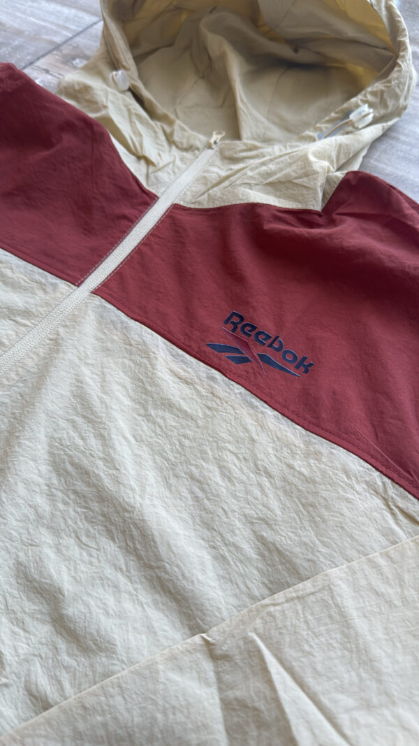 Campera Rompeviento REEBOK - Imagen 18