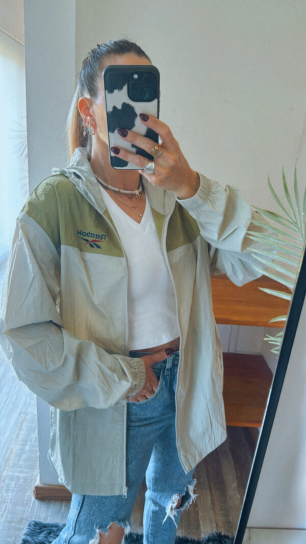 Campera Rompeviento REEBOK - Imagen 22