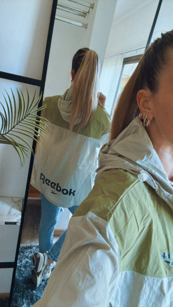 Campera Rompeviento REEBOK - Imagen 19